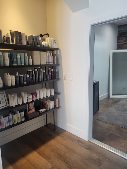Empire Suites Salon & Spa