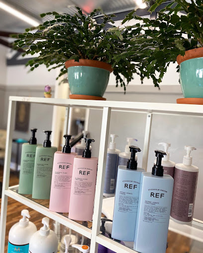 Hairspray Salon