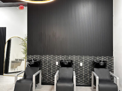 Estilo Salon Suites