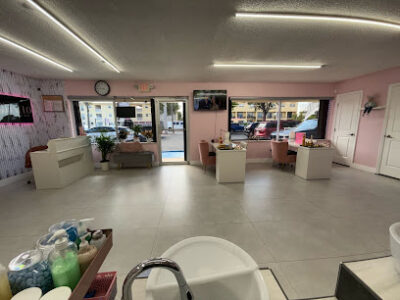 D’ Fiallo Beauty Bar