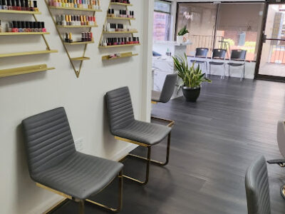 Roger’s Beauty Salon