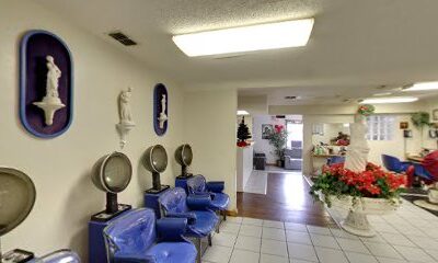Shear Essence Hair Salon