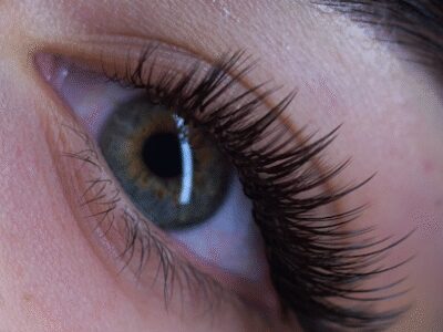 Lashnbrowbyamelia