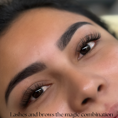 Deluxe Lash & Brow Studio by Liss