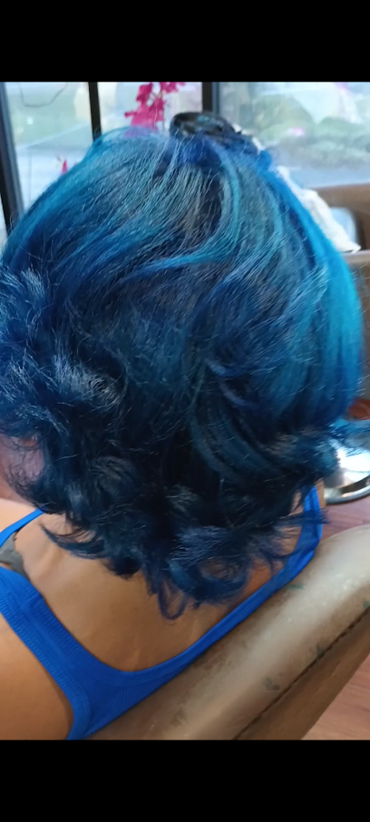 hairbyleathia @ Blooms Beauty Salon