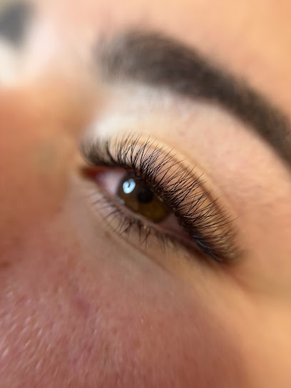 Tati’s Beauty Studio – Eye Lash Extension Experts