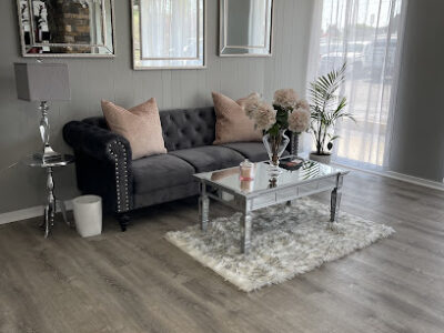 Lux Beauty Bar