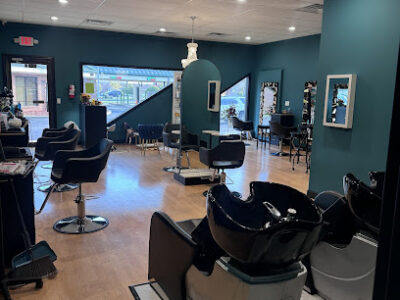 Sailage Salon And Esthetics