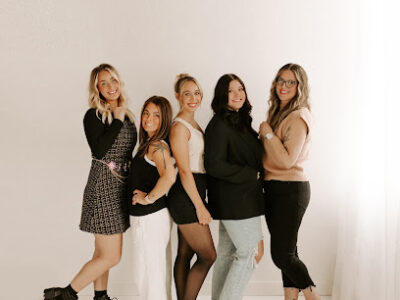 Salon Seven