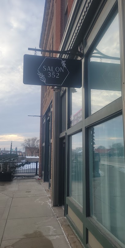 Salon 352