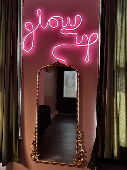 The Glow Studio