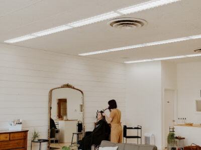 Divine Salon