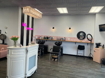 Acacia Salon & Spa