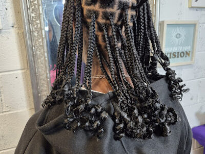 Empress Mi Cheveux & Lacire Salon (Hair and Waxing)