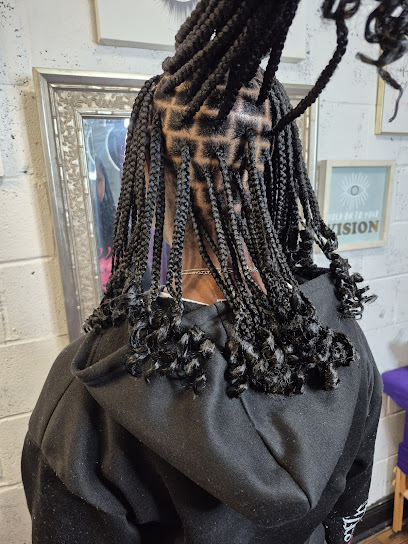 Empress Mi Cheveux & Lacire Salon (Hair and Waxing)