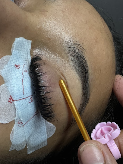 Henny’s Beauty LLC