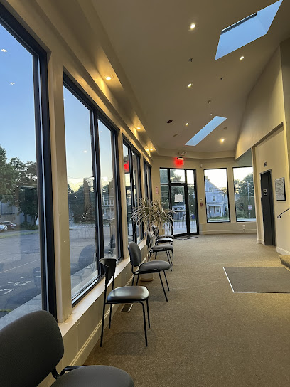 Prènoir Salon Suites