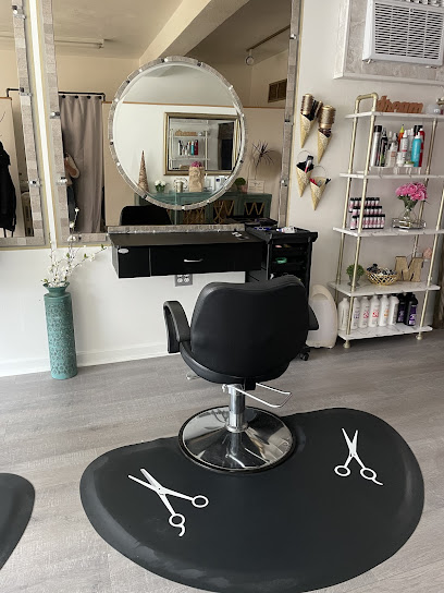 Mosar Beauty Bar