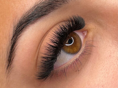 Lash Artistry by Julie