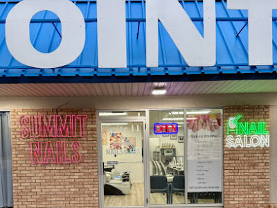 Summit Nails & Spa