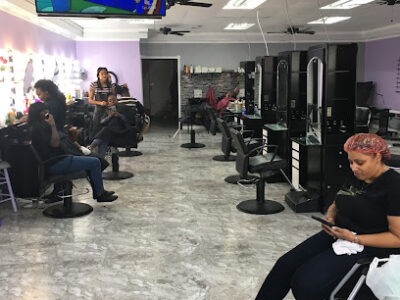 Salon 17 Beauty Bar