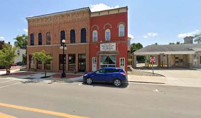 Mane Street Cuts Family Hair Styling