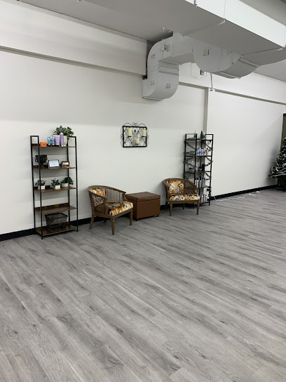 Hidden Gem Salon