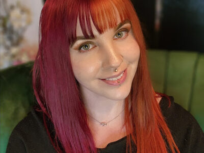 Nichole-Hair Replacement-Hairstylist