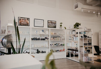 ELEVATE Salon