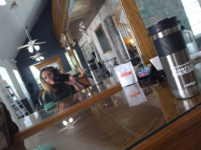 Holy Snip Soby Salon. Carlyn