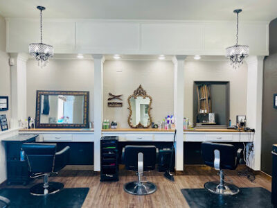 Twisted Foil Salon