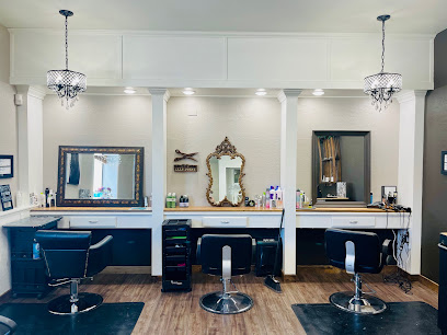 Twisted Foil Salon