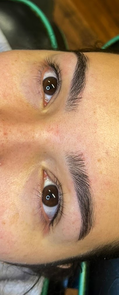 Ayubzai Brow Studio (@browsbyTamana)