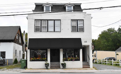 Village Salon At Long Valley