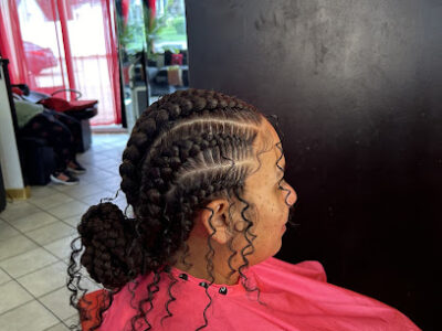 MadameJay Salon