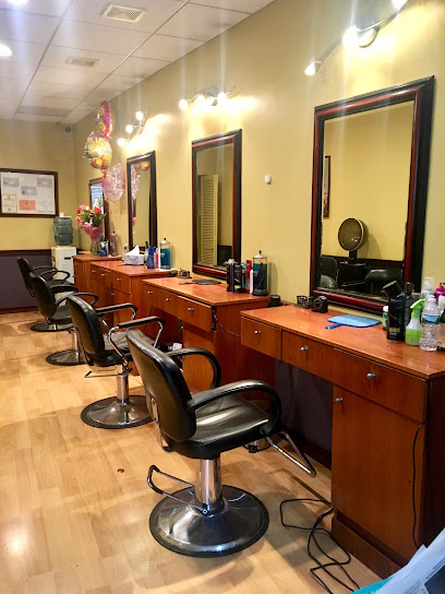 Greenpoint Beauty Salon
