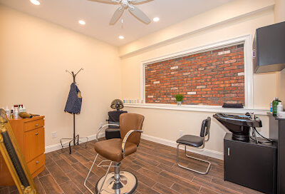 Style Us Salon Suites