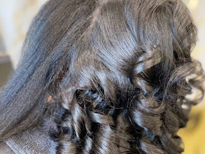 Refresh Hair Studio