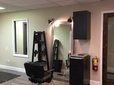 Danton Salon