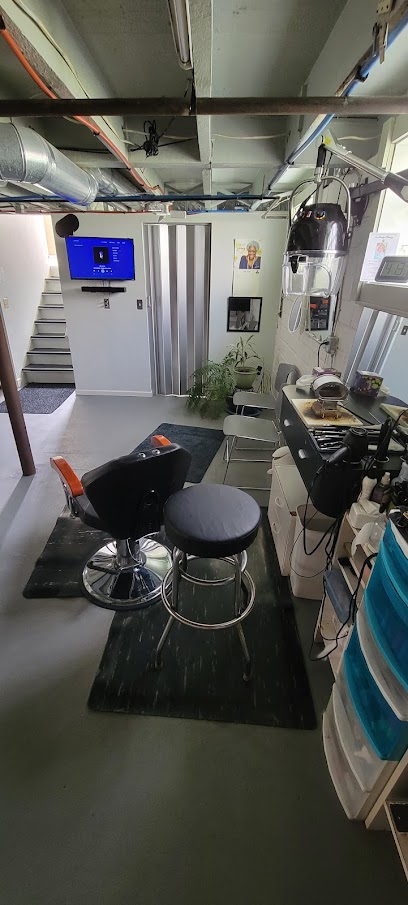 Exclusive U SALON Suite