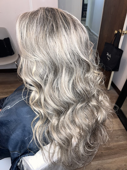 Dee’s Beauty Lounge