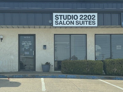 Studio 2202 Salon Suites