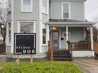 Studio 906