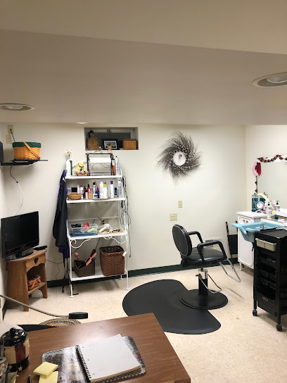 Off Mane Street Beauty Salon