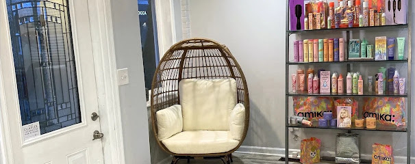 Fringe Salon & Boutique By Darlene Juhasz