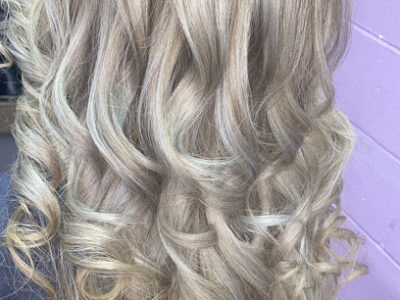 Mandi’s Salon and Spa