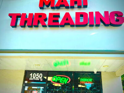 MAHI EYEBROW THREADING