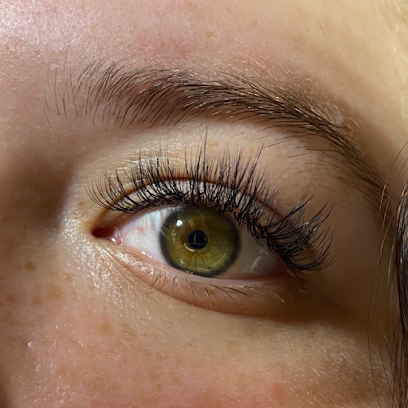 Wild lashes