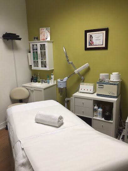 Bella Bunni Hair Removal & Spray Tanning