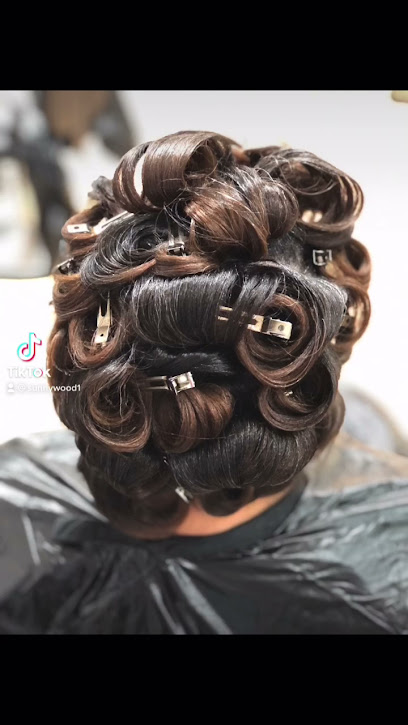 Lyrical Designz Hair Studio